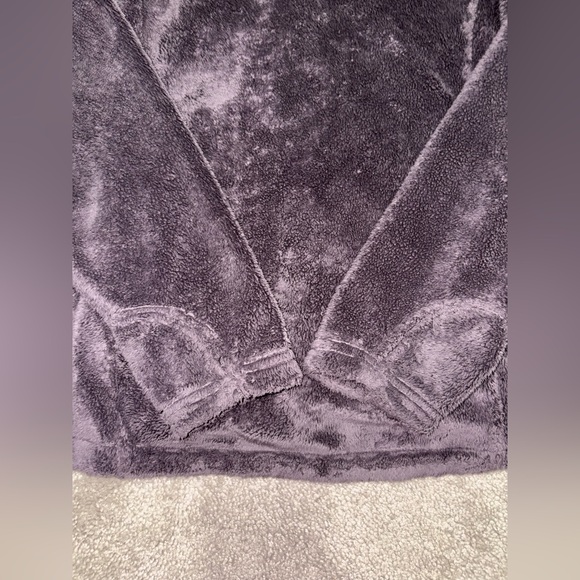 The North Face hoodie fleece women’s medium - Picture 3 of 6